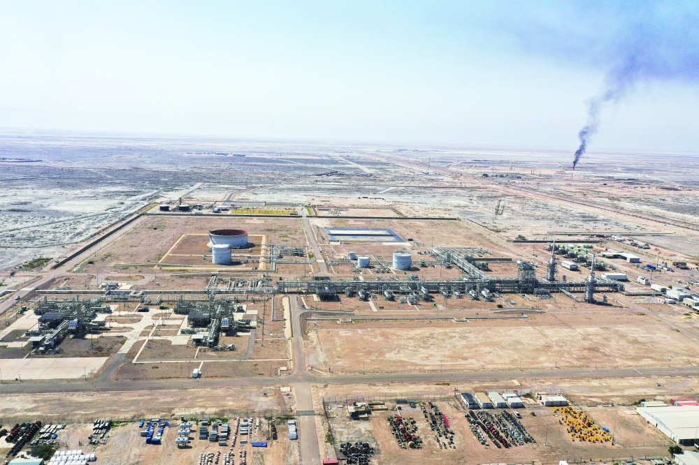 حقل مجنون النفطي بالقرب من البصرة. "رويترز"