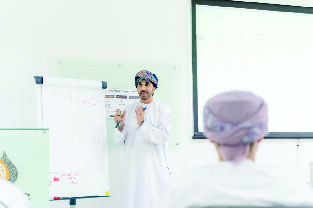 بلغ عدد الخدمات التي تم تبسيط إجراءاتها في المرحلة الأولى 145 خدمة