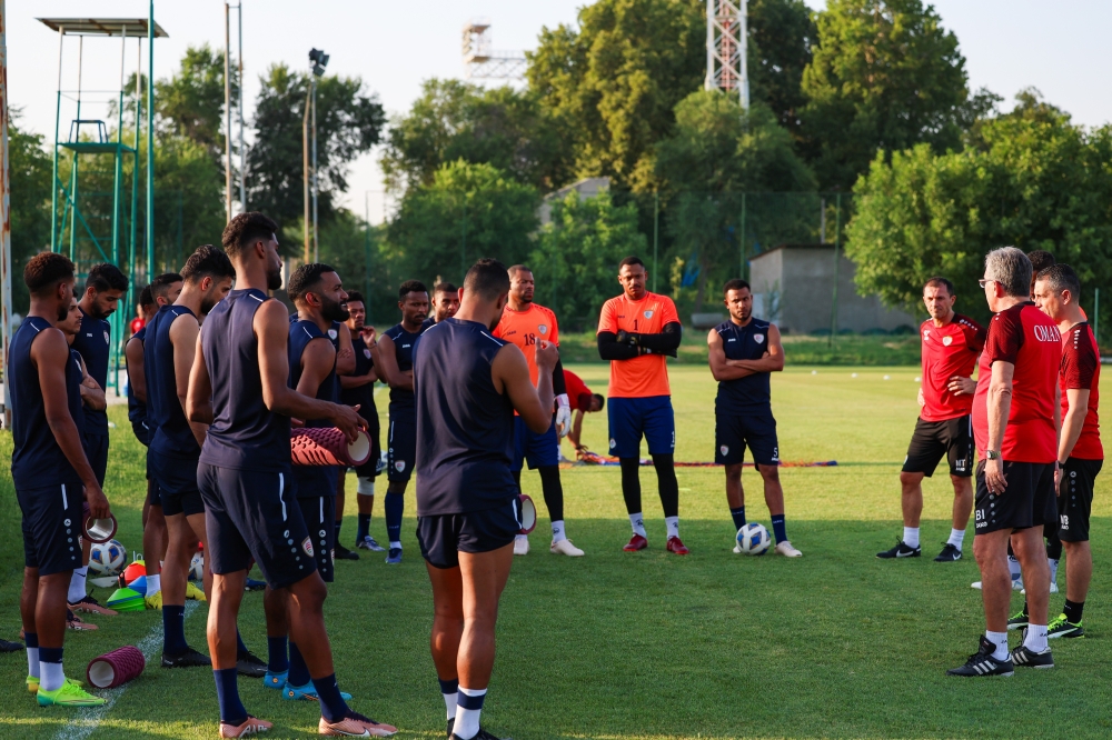 من التدريبات السابقة لمنتخبنا الوطني الأول لكرة القدم