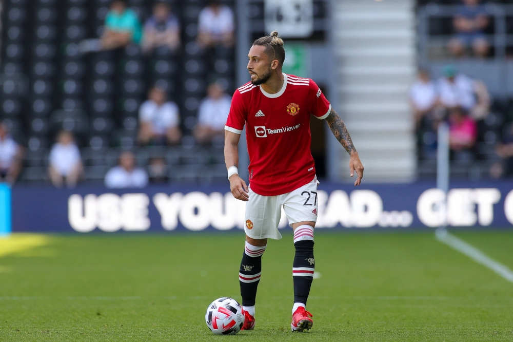 أليكس تيليس    