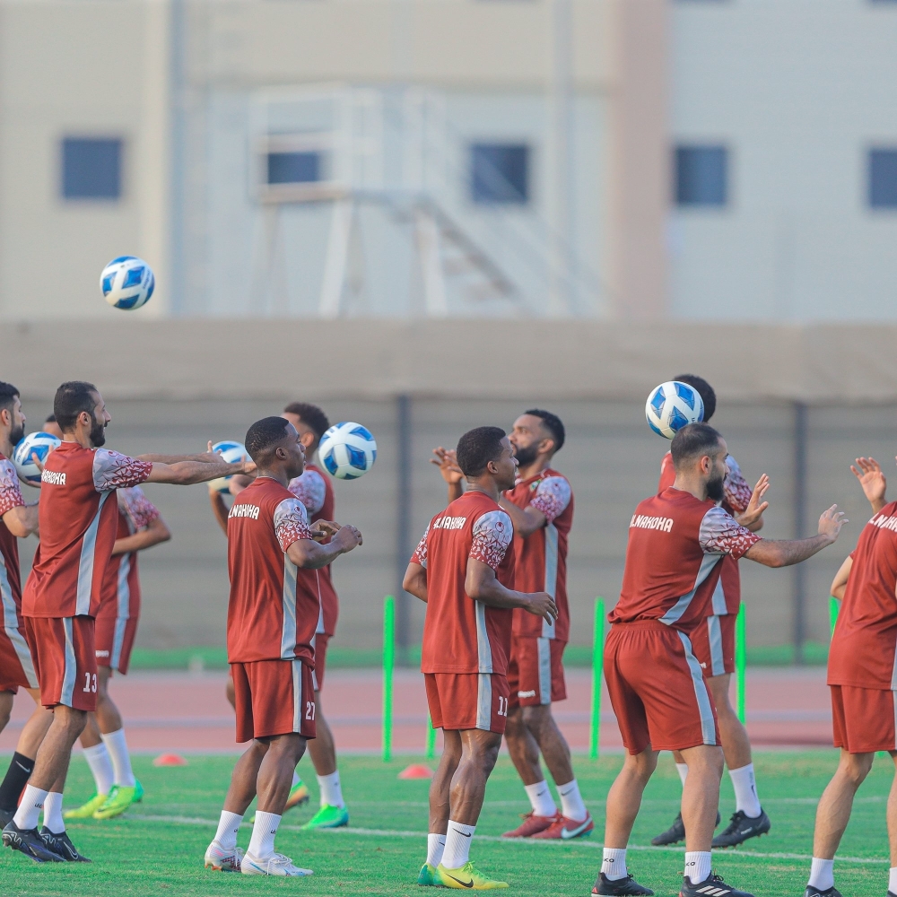 لاعبو النهضة ينتظمون في الحصة التدريبية