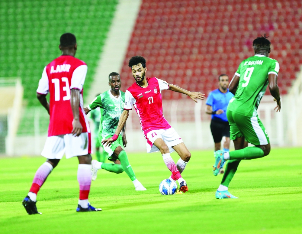 صحار يطمح لمواصلة التألق عندما يلاقي صور اليوم