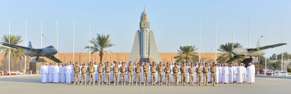 التحاق المستوفين لشروط التجنيد لبرنامج التدريب العسكري