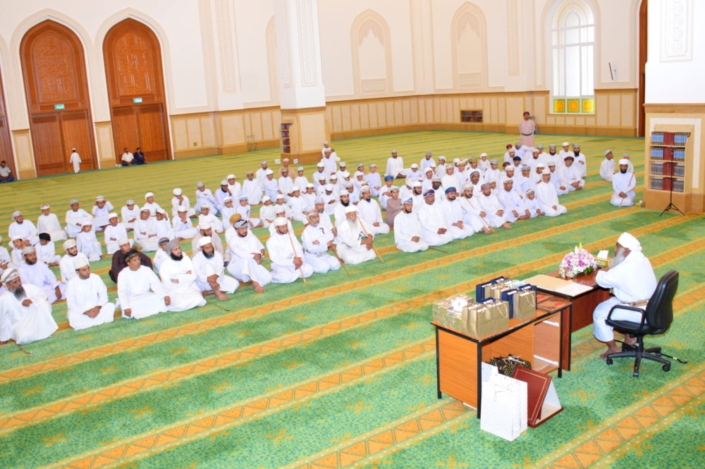 جانب من حضور حفل مدرسة القرآن الكريم بصور