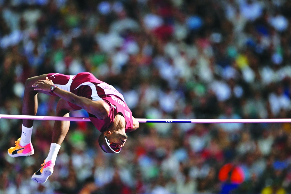 معتز برشم اجتاز التحدي بنجاح وعبر للنهائي  