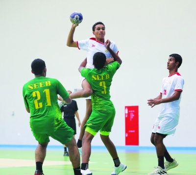 نزوى يلاقي صحم في دوري شباب اليد 