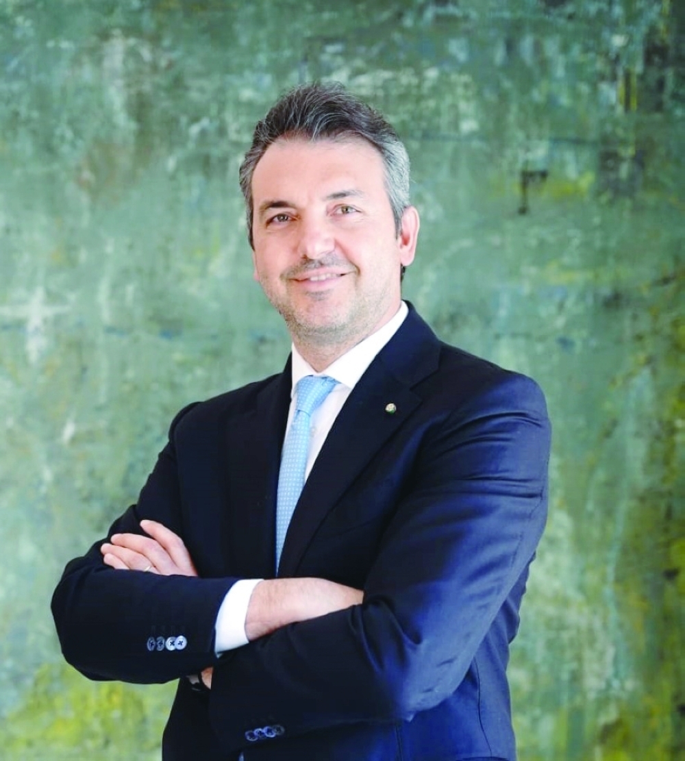 بييرلويجي ديليا السفير الإيطالي المعتمد لدى سلطنة عمان: إنجازات متقدمة متواصلة لسياسة حكيمة اكتسبت احترامًا عالميًا وعزز سمعة سلطنة عمان بصفتها منارة للسلام والدبلوماسية

