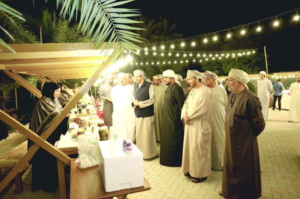 الاطلاع على ما يقدمه أصحاب المؤسسات الصغيرة والمتوسطة