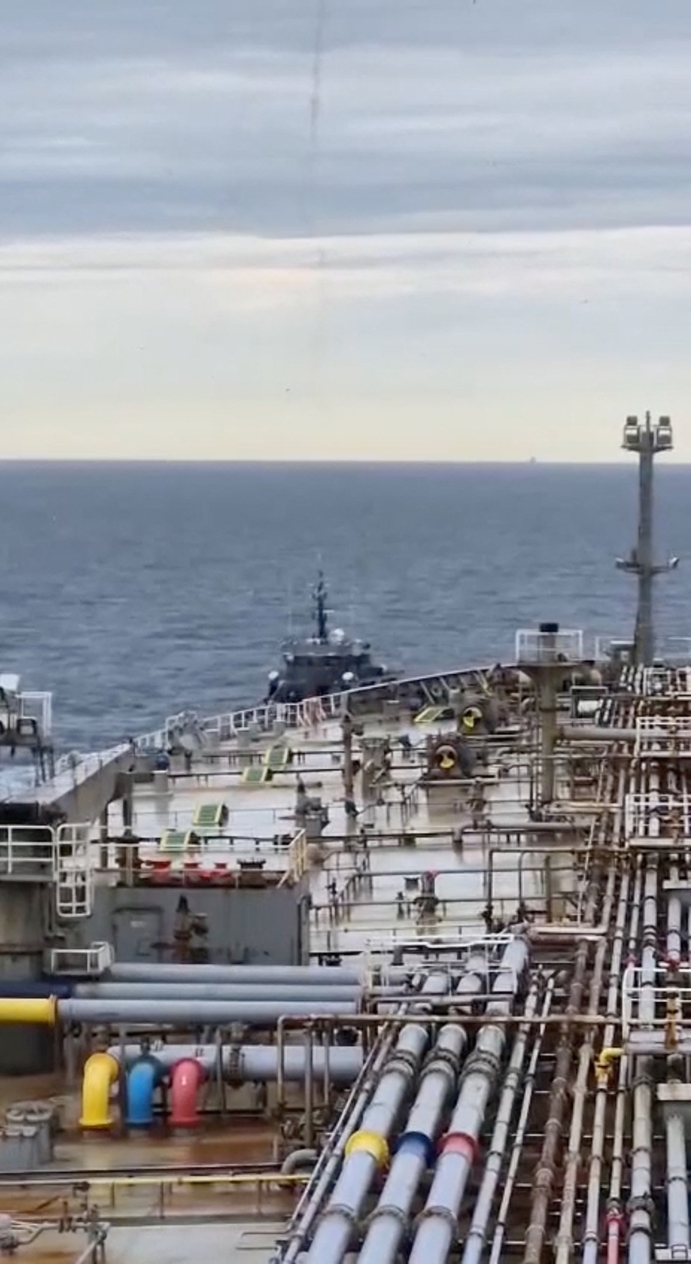 مصفاة النفط التابعة لشركة لوك أويل في فولجوجراد، روسيا. «رويترز»