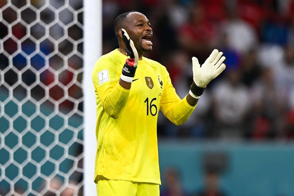 ستيف مانداندا