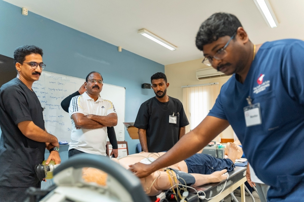 دور بارز لدائرة الطب وعلوم الرياضة في إقامة الدورات التثقيفية