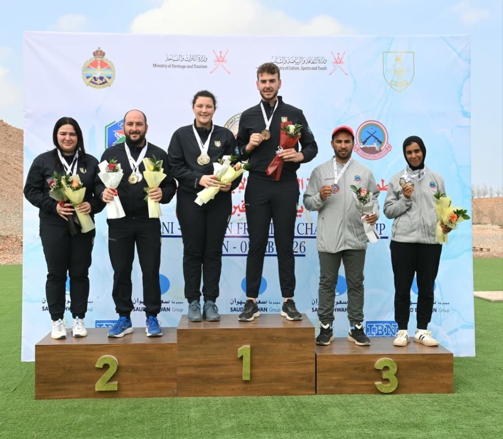 الفائزون بالمراكز الأولى في البطولة